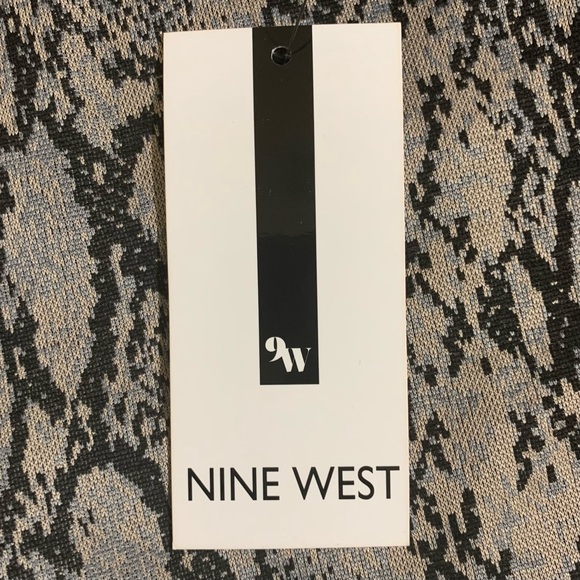 Nine West Scoopneck Snakeskin Short Sleeve Dress-Size 12 NWT - Picture 10 of 10